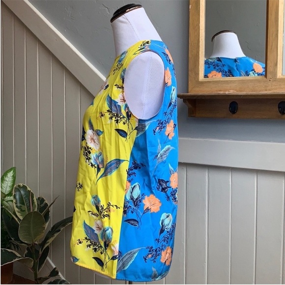 Diane Von Furstenberg 100% Silk Floral Sleeveless Top - Picture 8 of 12